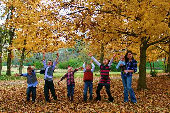 kids throwing up leaves!!!  edit